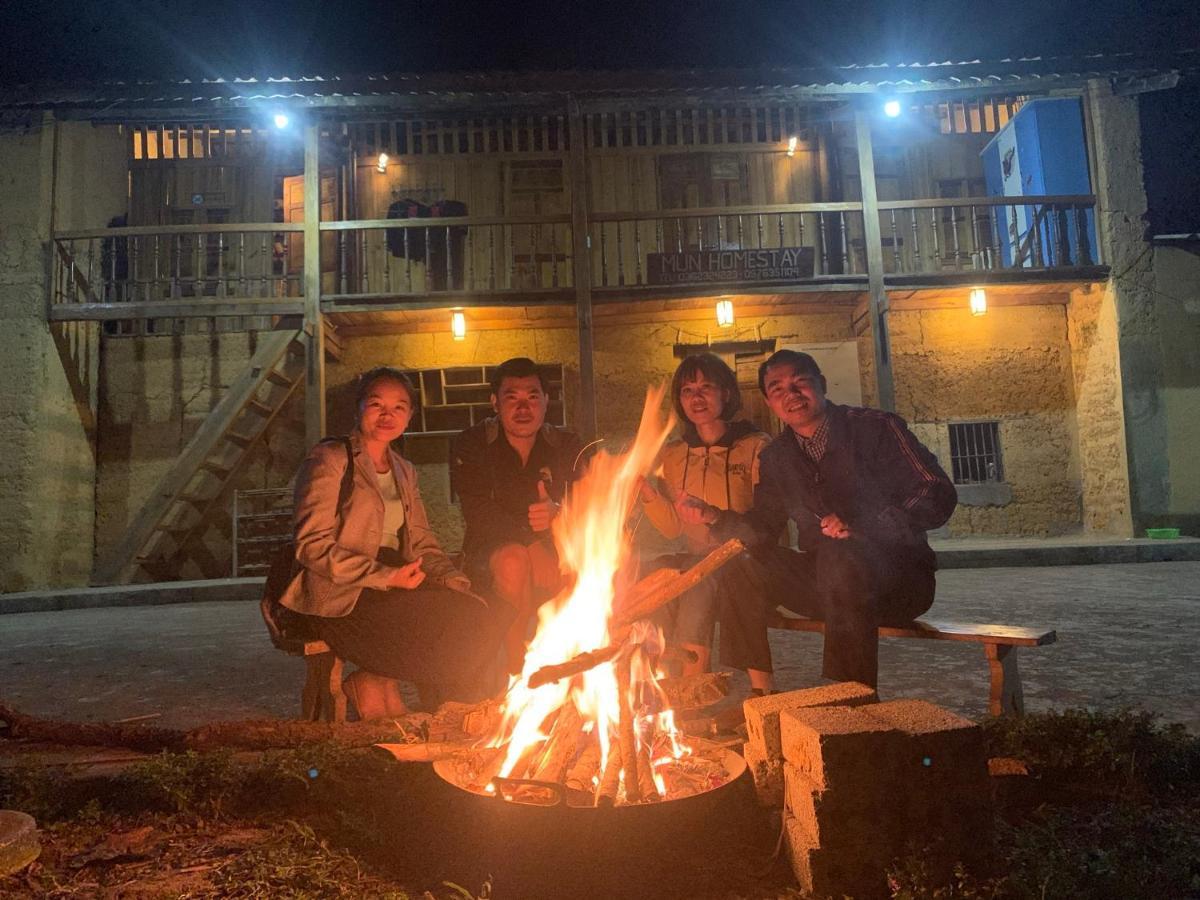 Mun Homestay Ha Giang Exteriör bild