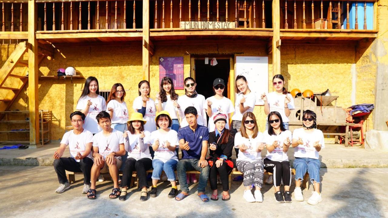 Mun Homestay Ha Giang Exteriör bild